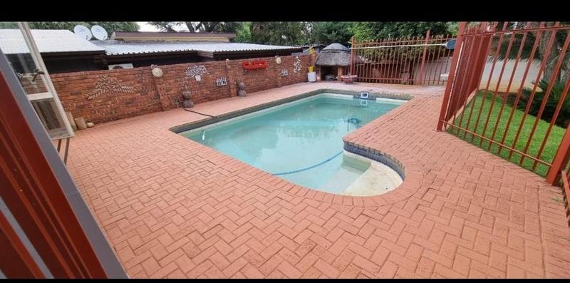 4 Bedroom Property for Sale in Kuruman Northern Cape